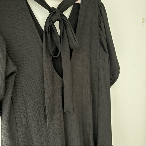 Black Dress with Tiered Flounce from H&M (BNWT) - Picture 5 of 6